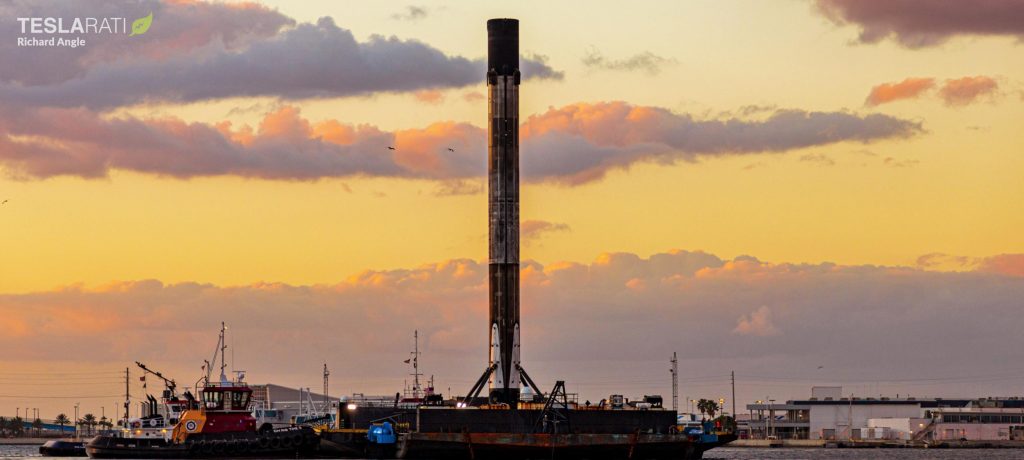 Бустер SpaceX Falcon 9 для рекордной посадки после уроков, извлеченных из отказа двигателя