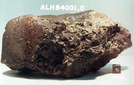 Известный Марс метеорит обнаружен с интересной, новой органикой