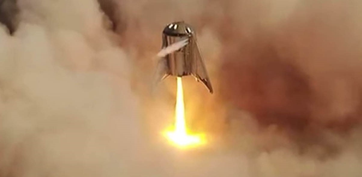 Прототип SpaceX Starship SN4 взрывается в драматическом огненном шаре