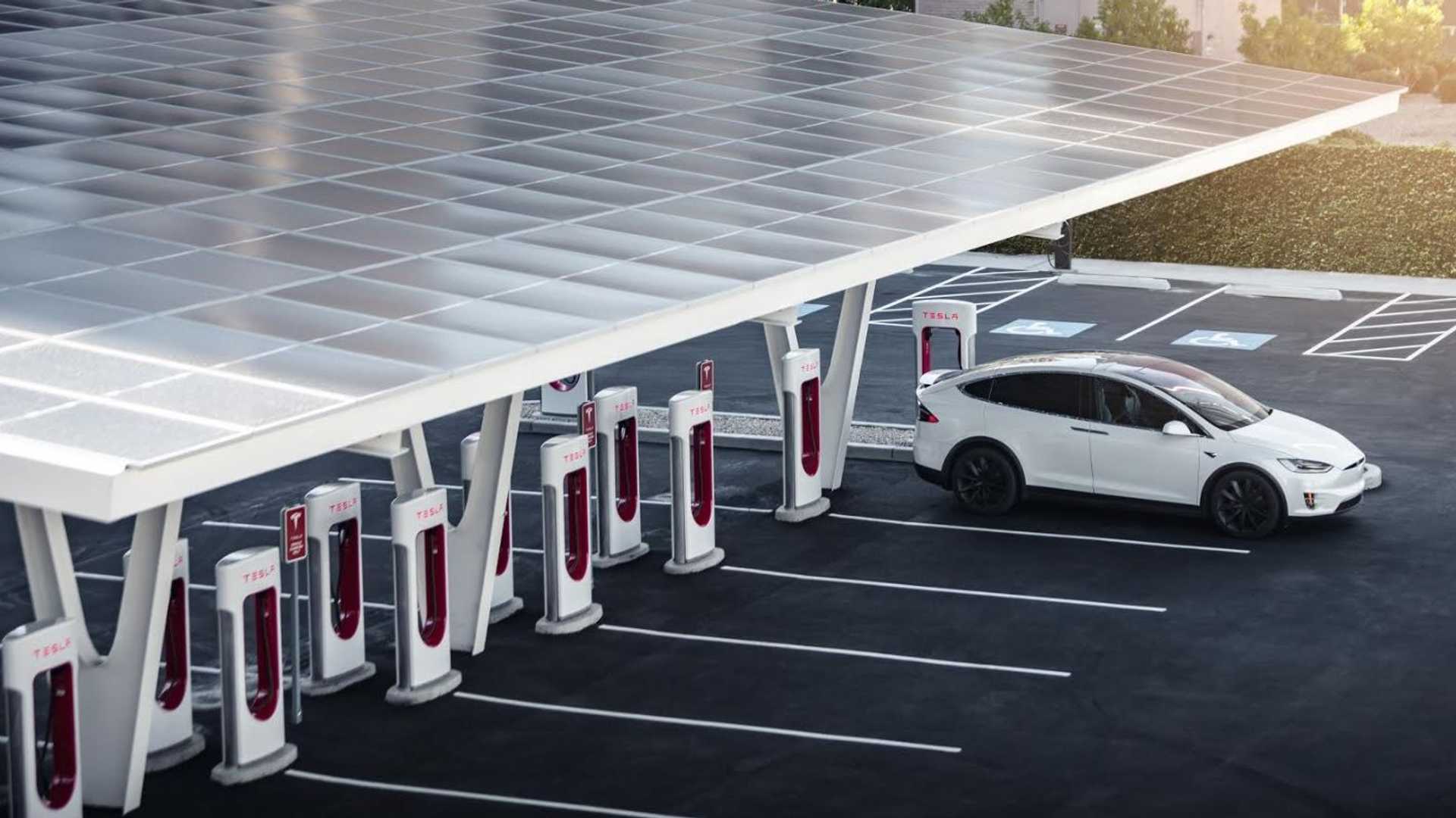 Станция нагнетателя Tesla в Вегасе — идеальное место для парковки вашего автомобиля