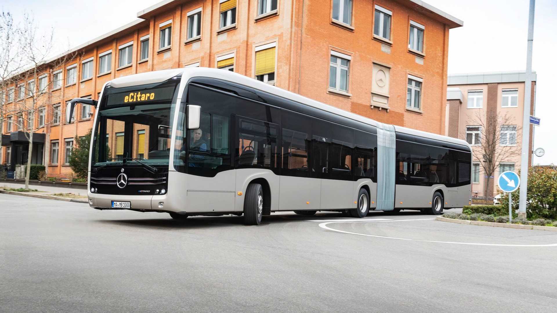 Мерседес-Бенц представляет электрический eCitaro г сочлененный автобус