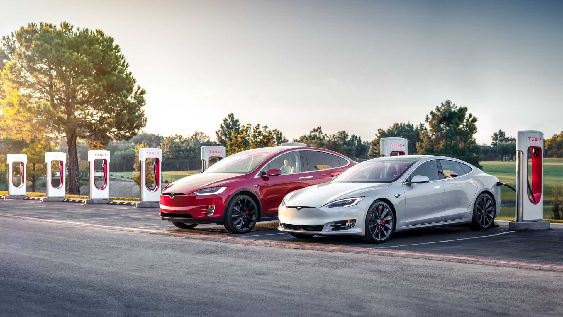 Последнее обновление позволяет Tesla Model S / Model X перегружать до 225 кВт