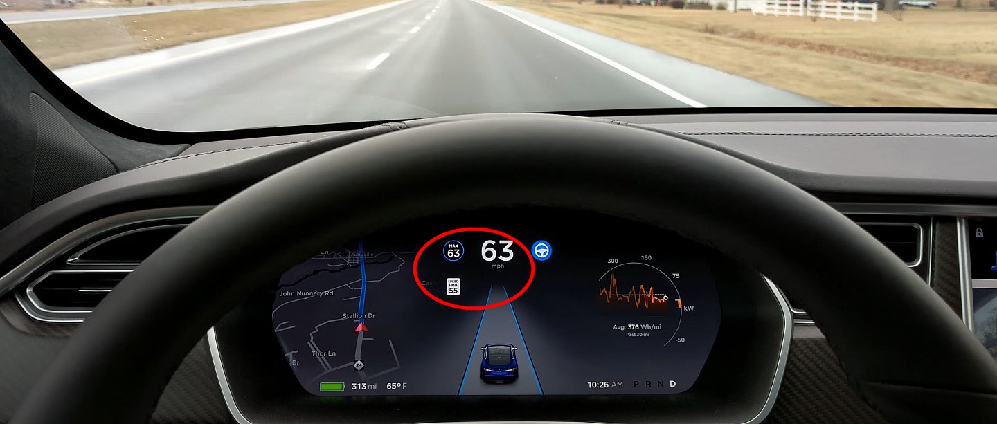 Tesla готова развернуть распознавание и поддержку ограничения скорости во всем мире