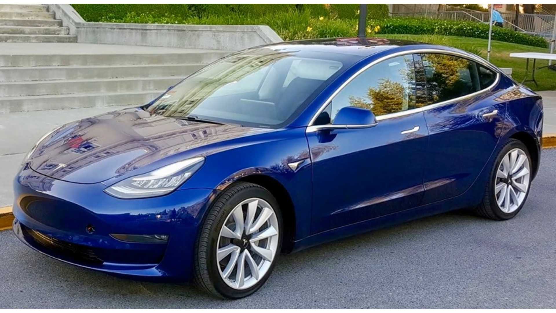 Итальянский рынок BEV вырос на 53%, так как Tesla Model 3 лидирует в продажах в июне 2020 года