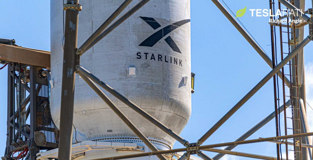 SpaceX строит почти 1500 спутников Starlink в год