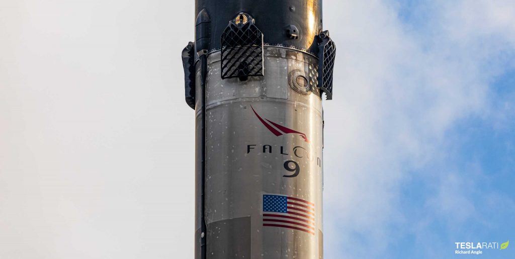 SpaceX получила разрешение военных США на запуск повторно используемых ускорителей Falcon