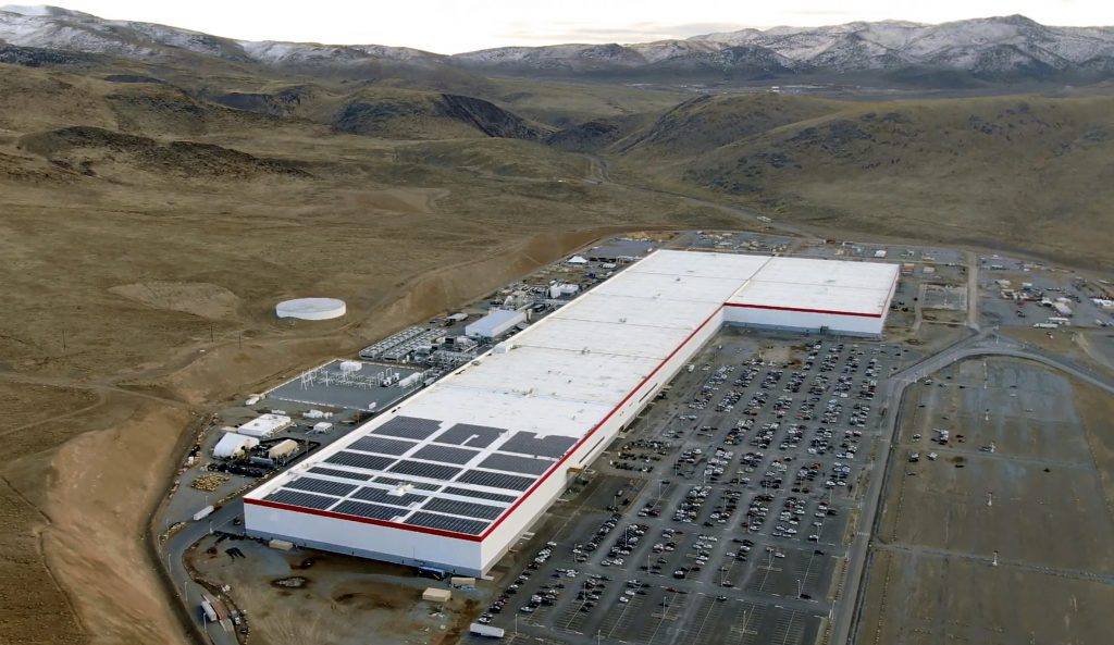 Tesla подписала расширенный контракт на поставку с производителем лития Livent