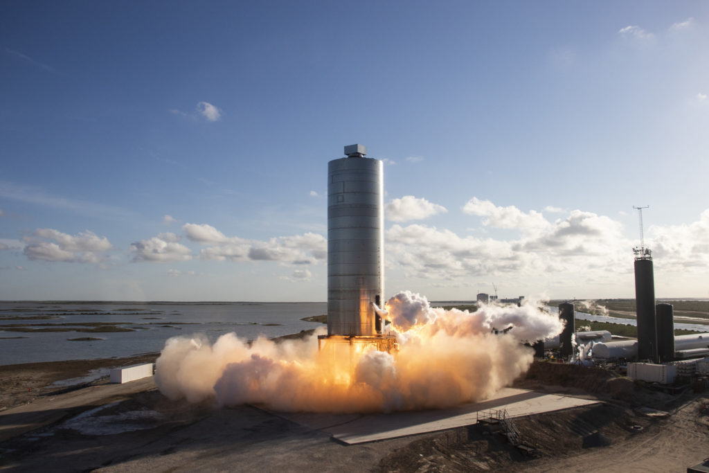 Прототип SpaceX SN6 провел успешный тестовый прыжок