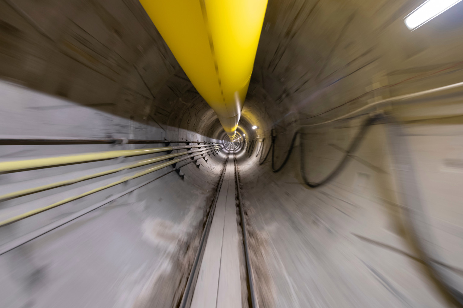 The Boring Company расширяет свои возможности за счет более широких грузовых туннелей.