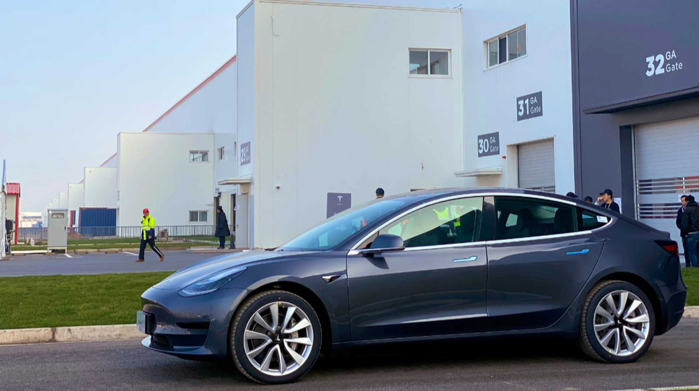 Tesla продаст модель 3, сделанную в Китае, европейским покупателям