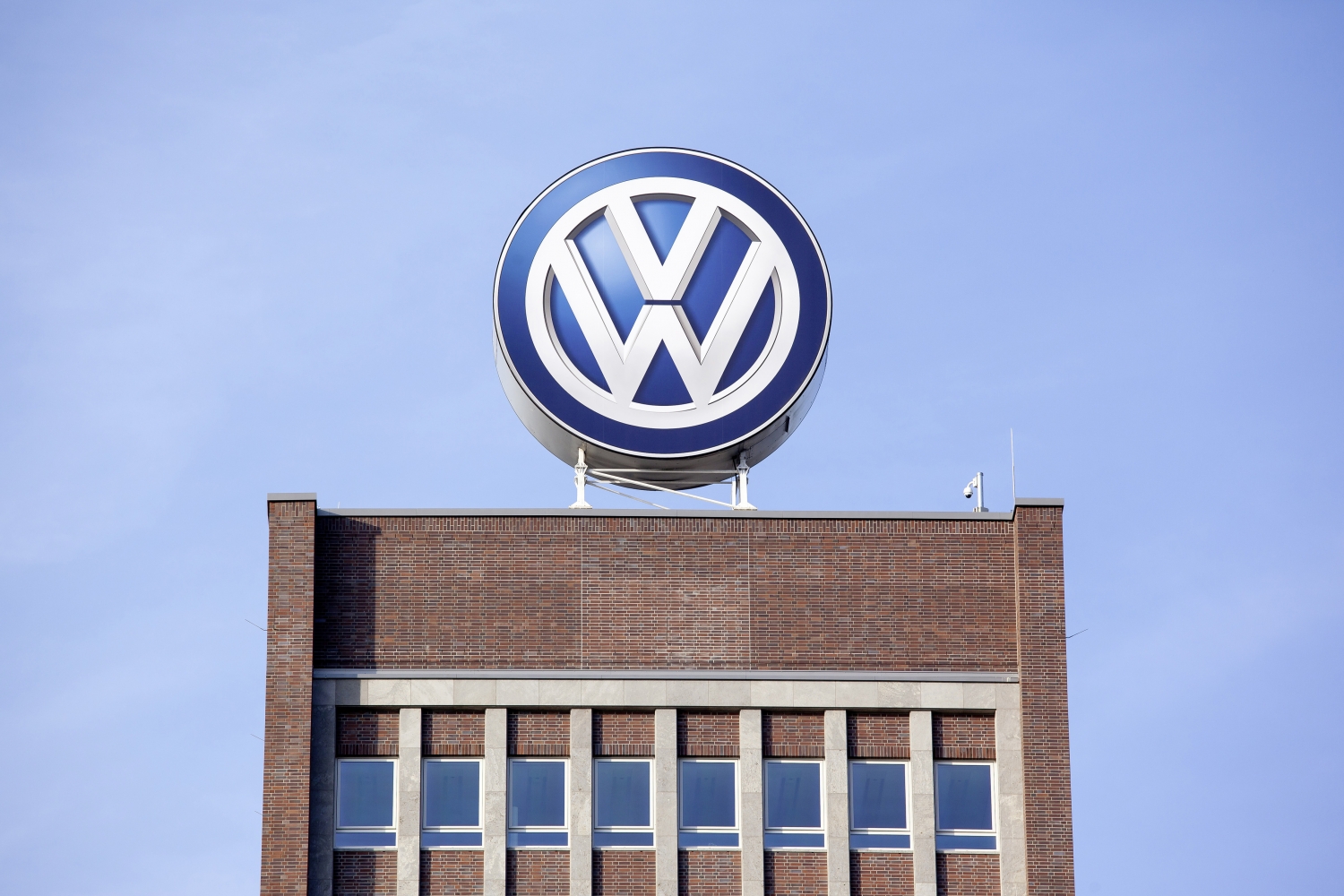 Volkswagen сообщает об увеличении поставок электромобилей на 96% в 2021 году