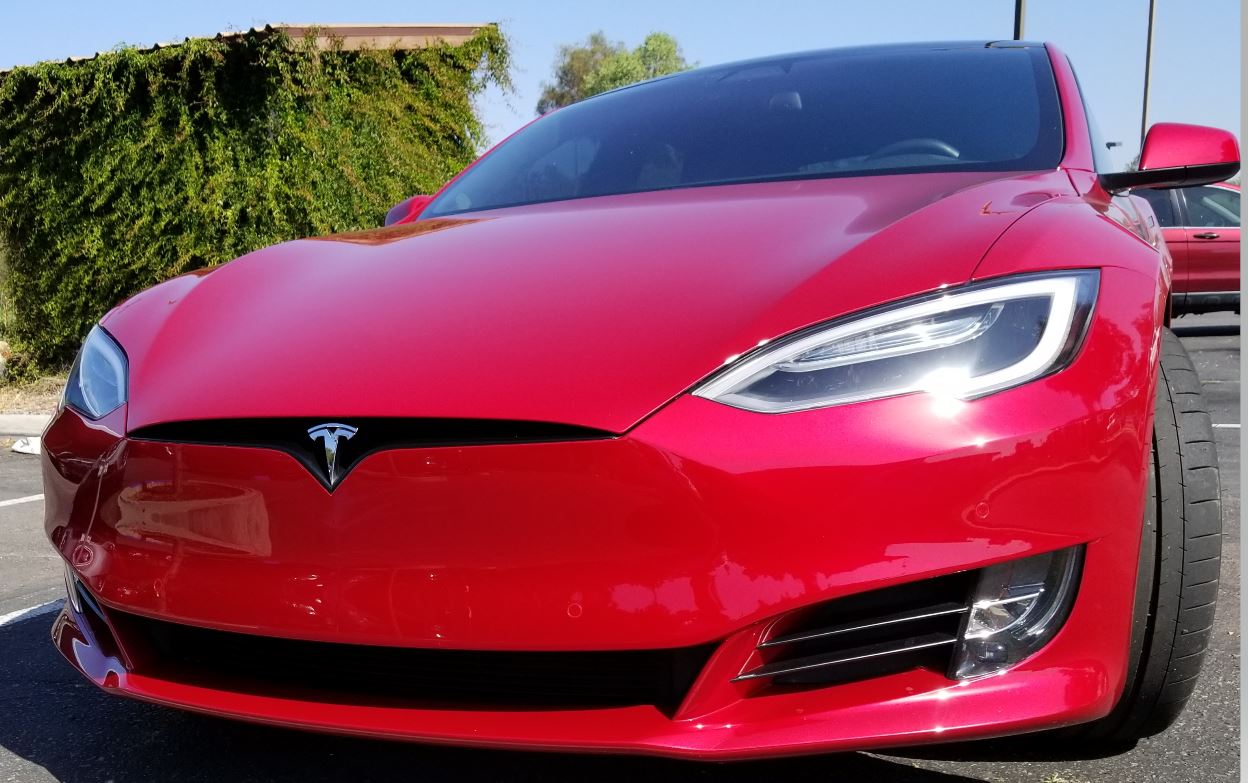S&P сообщает, что Tesla будет добавлена ​​при полной скорректированной рыночной капитализации