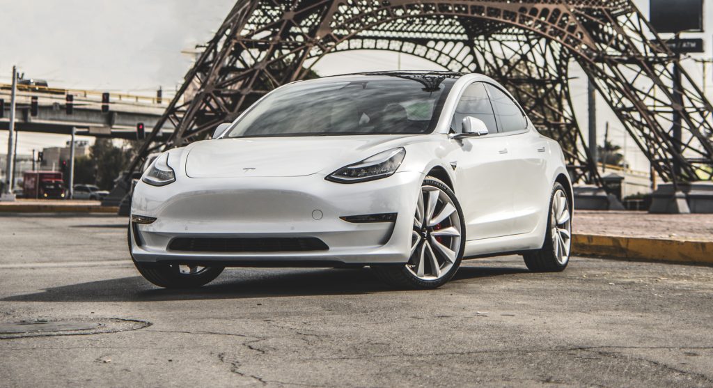 Иск о производстве Tesla Model 3 окончательно отклонили в апелляционном суде