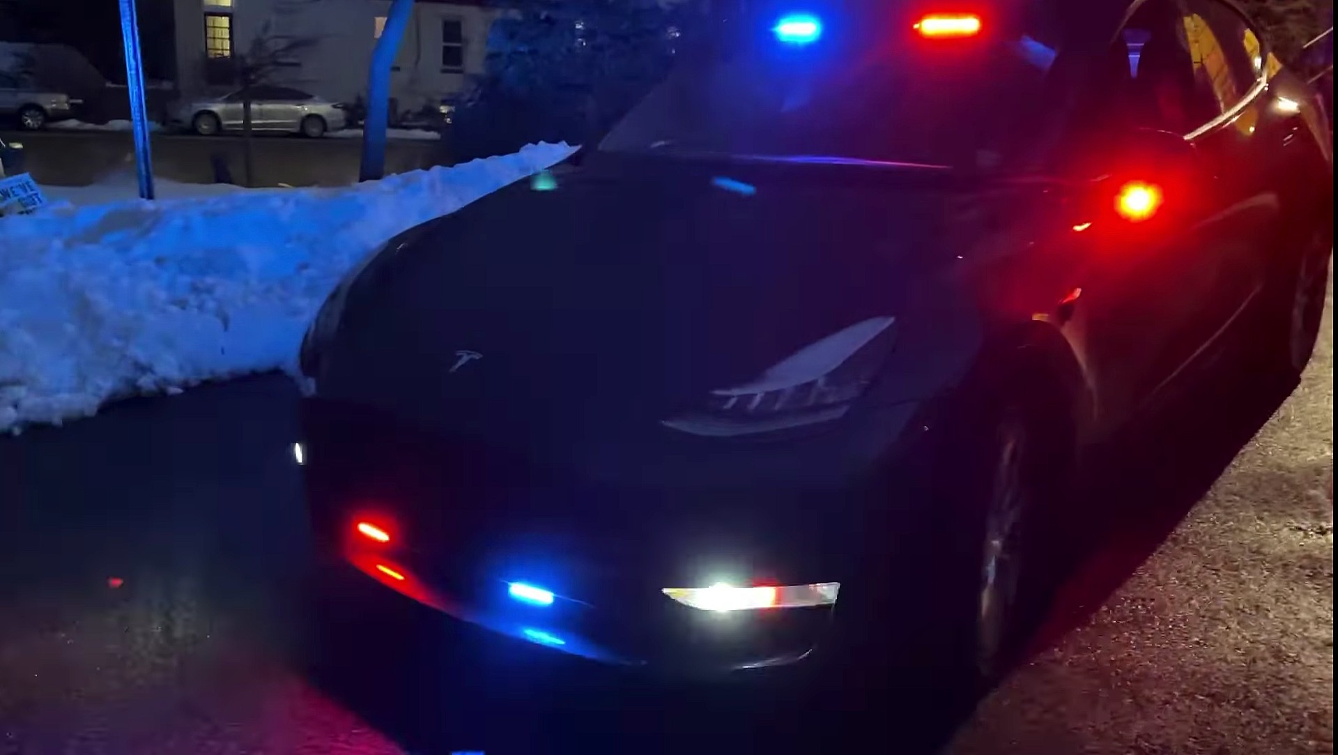 Tesla Model Y присоединилась к новой полиции, и стимулы сделали ее доступной покупкой