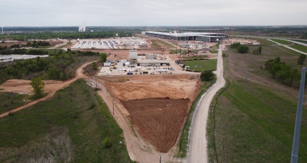 Завод SpaceX будет построен напротив Tesla Gigafactory Texas: отчет
