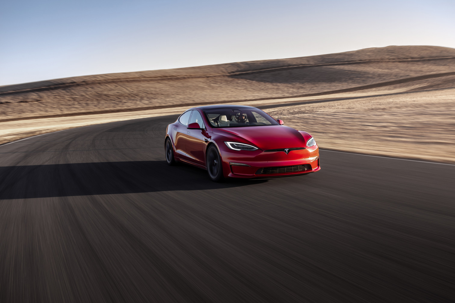 Tesla Model S Plaid получила первую оценку топливной экономичности от EPA