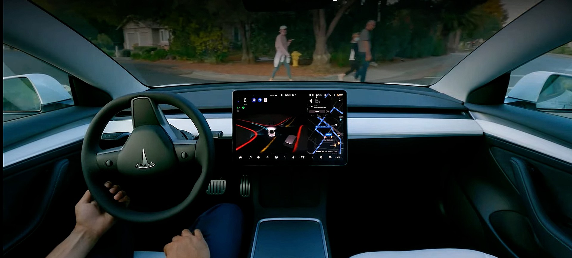 Отчет о безопасности транспортных средств Tesla Q4 2021 фиксирует 1 аварию на каждые 4,31 миллиона миль с включенным автопилотом.