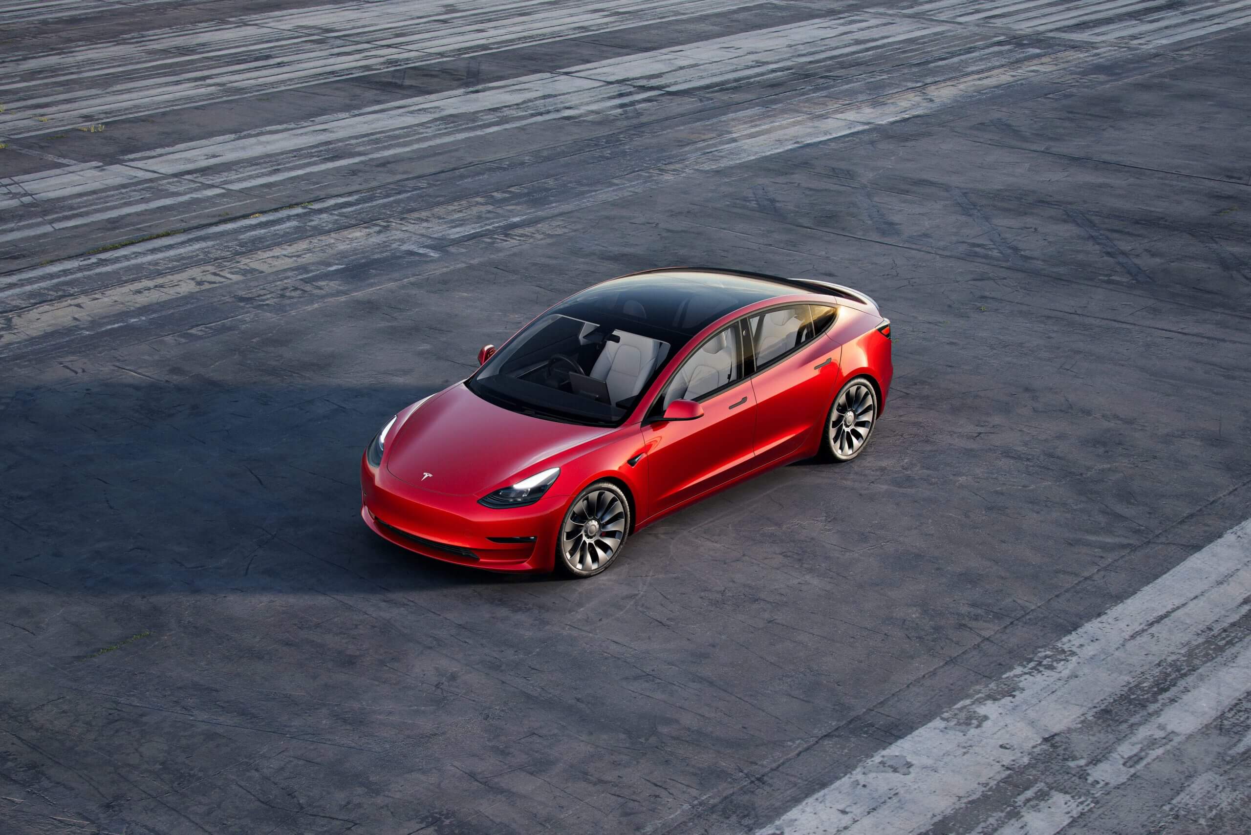 Tesla Model 3 Long Range esaurito nel 2022