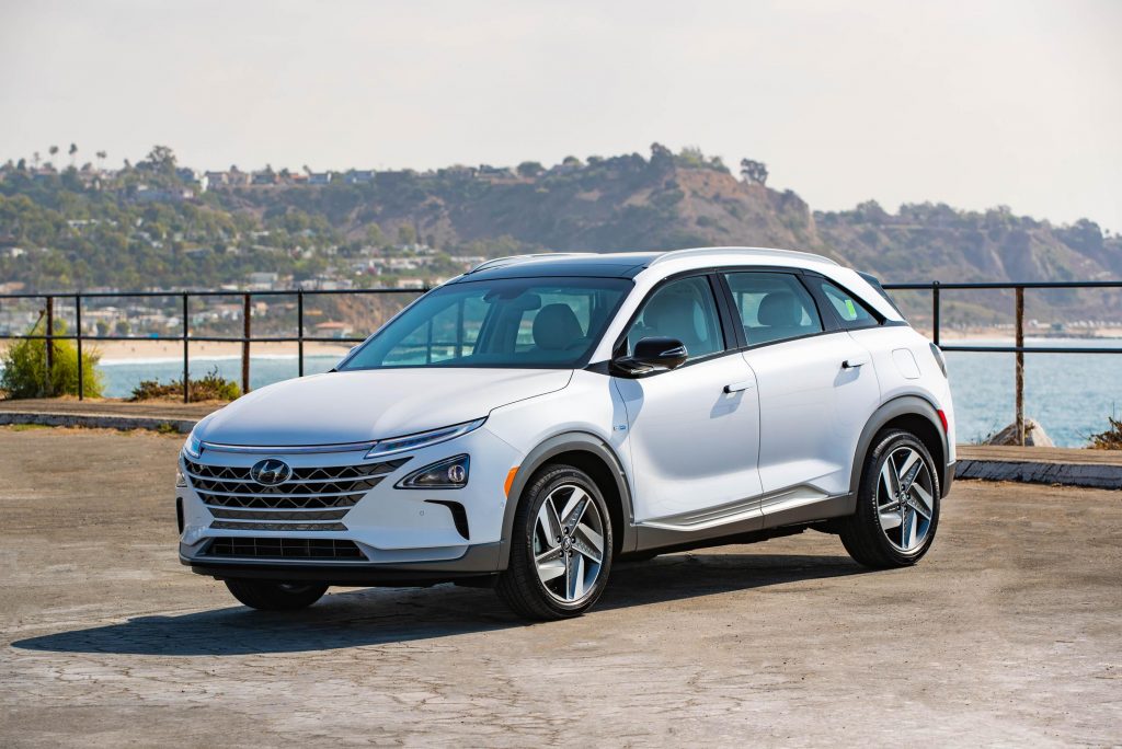 После того, как Теслас несколько лет назад назвали «игрушкой», вера Hyundai в водород подвергается испытанию.