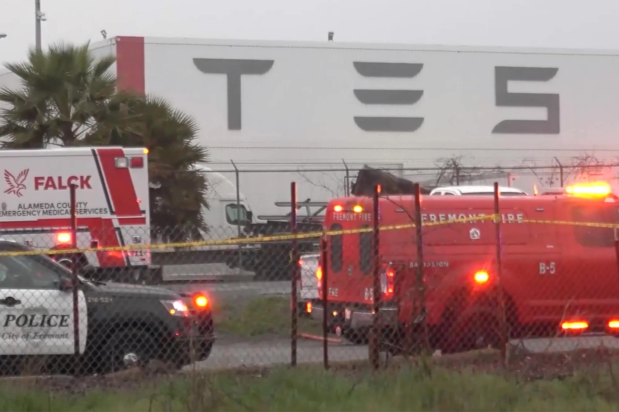 Сотрудник Tesla зарегистрирован за подозрительную смерть на заводе во Фремонте
