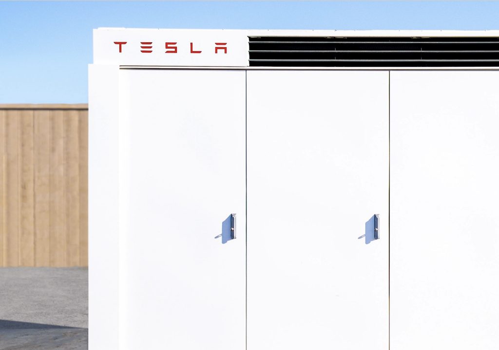 Tesla Megapack, Autobidder будет задействована в крупном аккумуляторном проекте в Квинсленде
