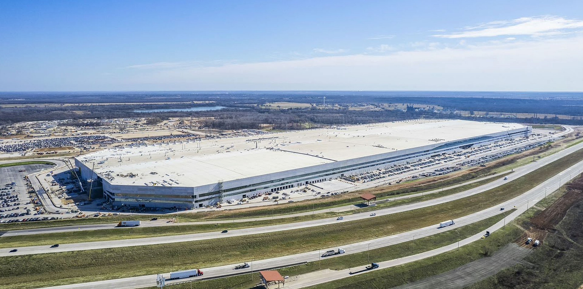 Tesla добавляет 500 тысяч квадратных футов к Gigafactory Texas для «экологического рая»