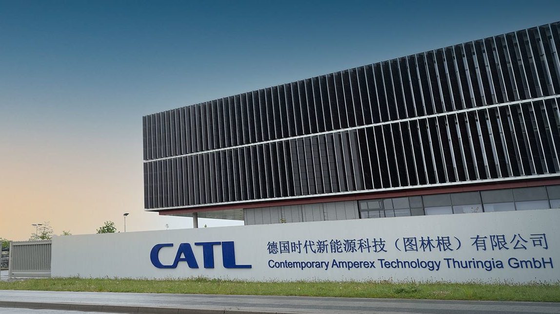 Компания CATL, поставщик Tesla, откладывает планы завода по производству аккумуляторов в Северной Америке