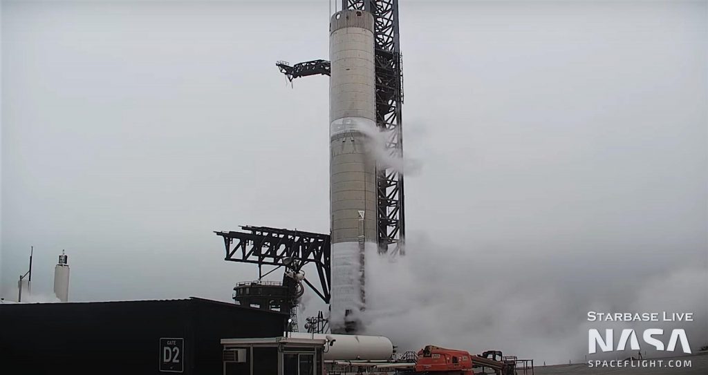 SpaceX начинает стресс-тестирование модернизированной ракеты-носителя Super Heavy