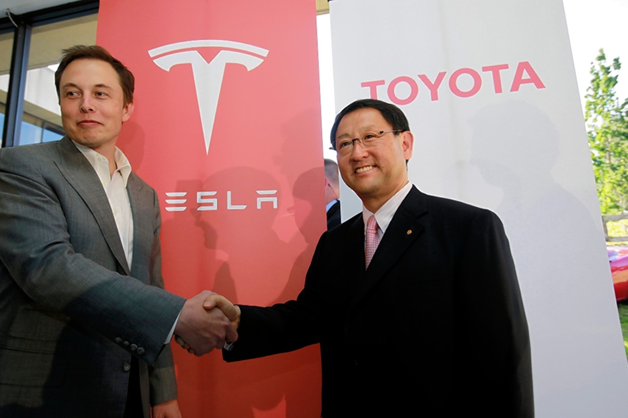 Toyota применяет подход Tesla, основанный только на камерах, к развитию беспилотных автомобилей