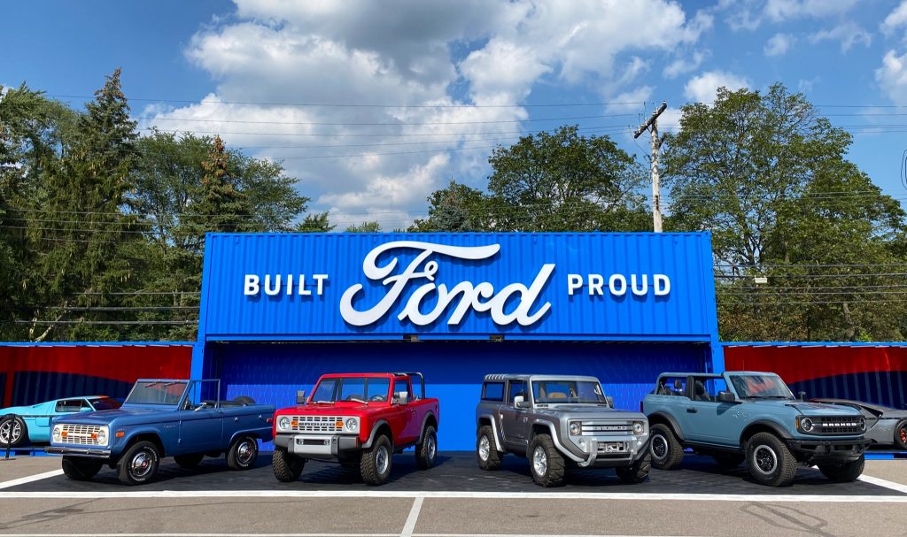 Ford продаст 8 млн акций Rivian после чистого убытка в $3,1 млрд