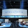 Stellantis построит завод по производству аккумуляторов для электромобилей стоимостью 2,5 млрд долларов и сотрудничает с Palantir для оцифровки операций
