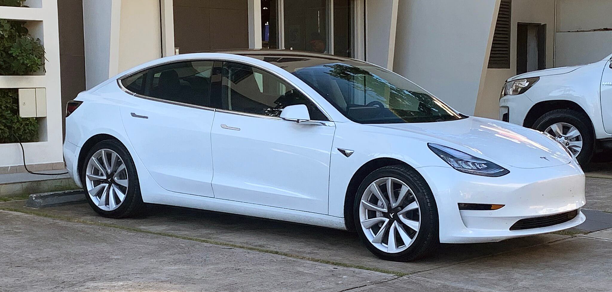 Сейчас Tesla базируется в Техасе, но по-прежнему доминирует в Калифорнии.