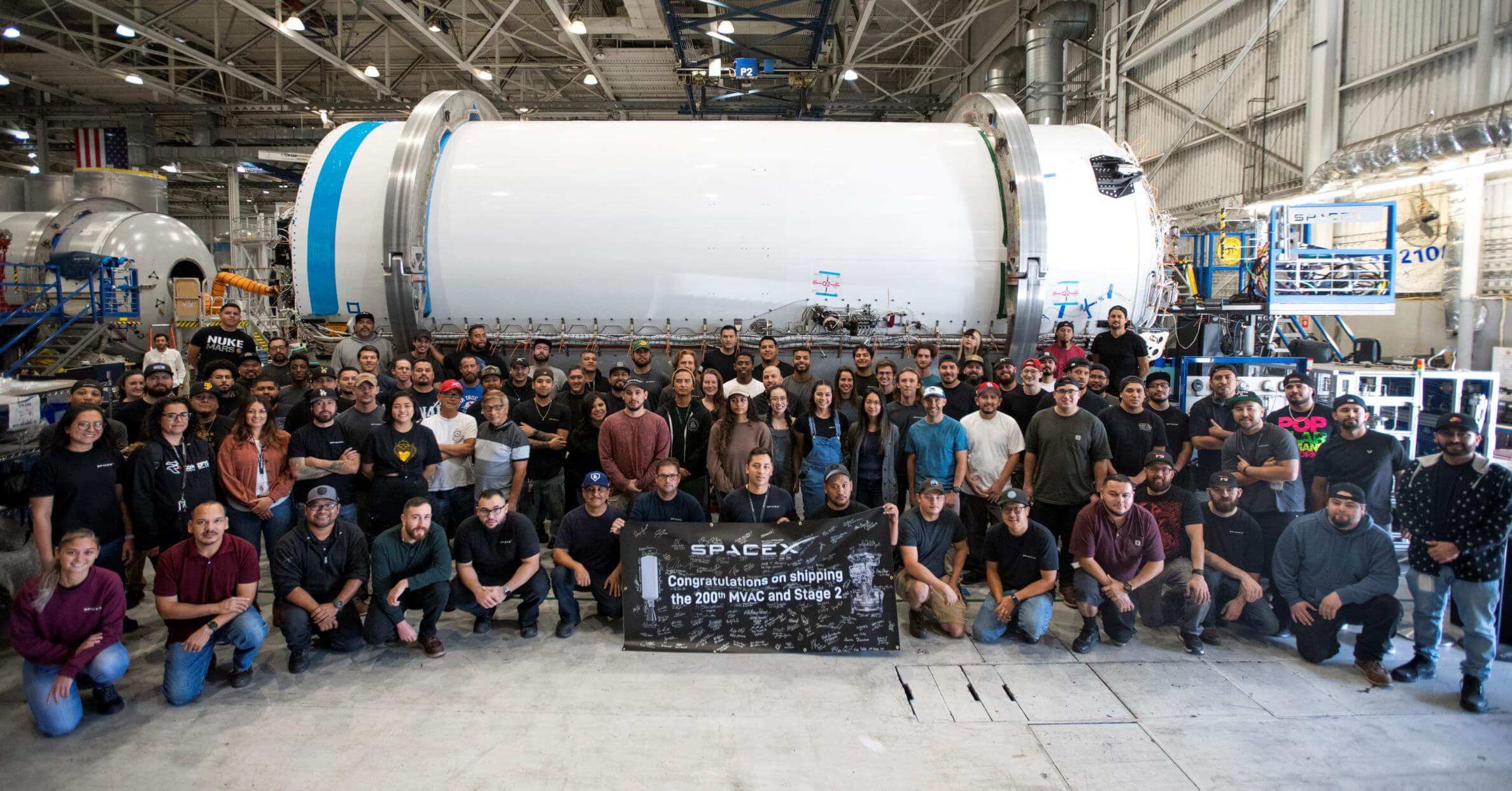 SpaceX verscheept de 200e Falcon tweede trap, met de nadruk op de keerzijde van het hergebruik van boosters