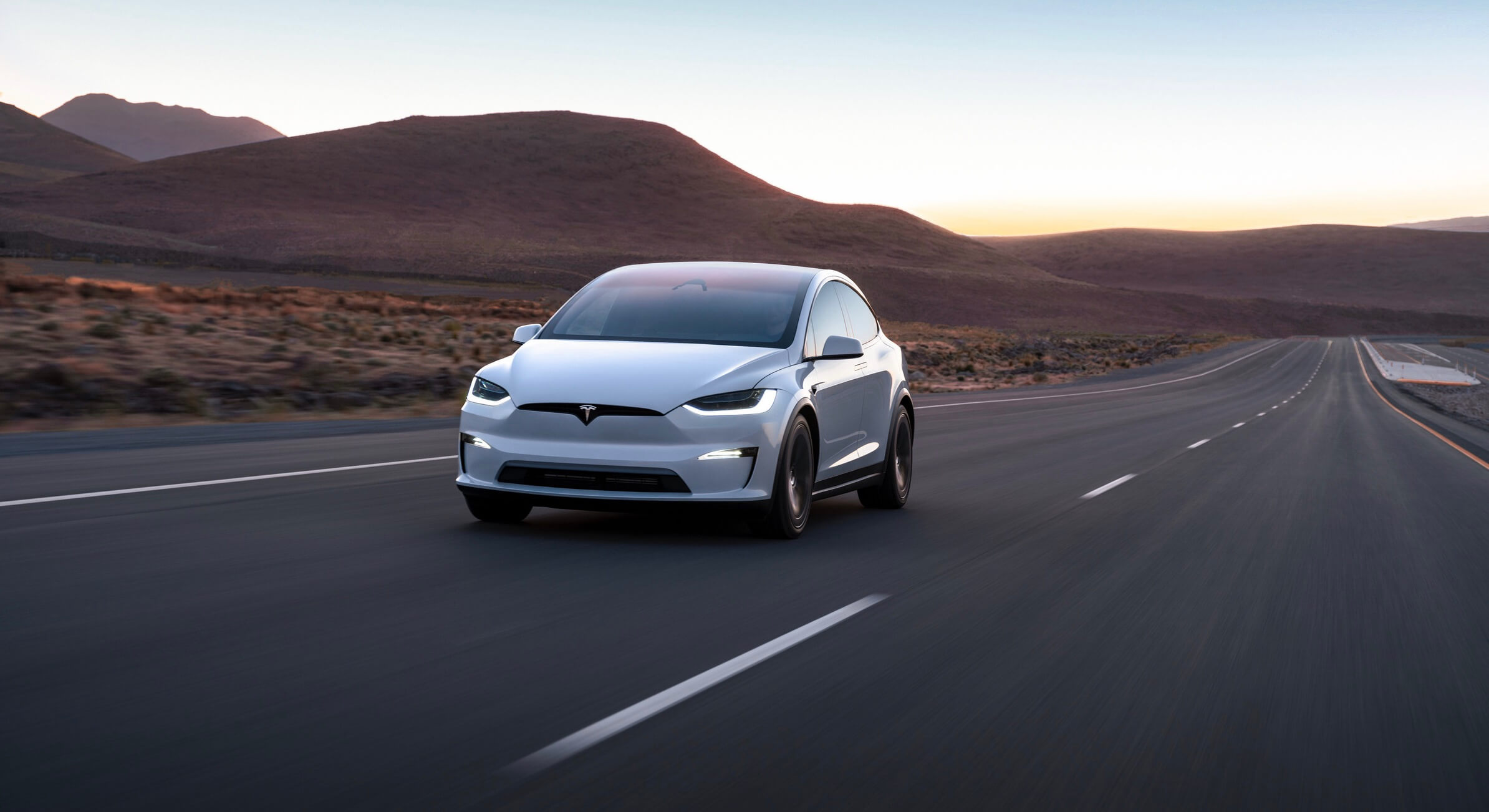 Tesla Model X Plaid получит режим трека