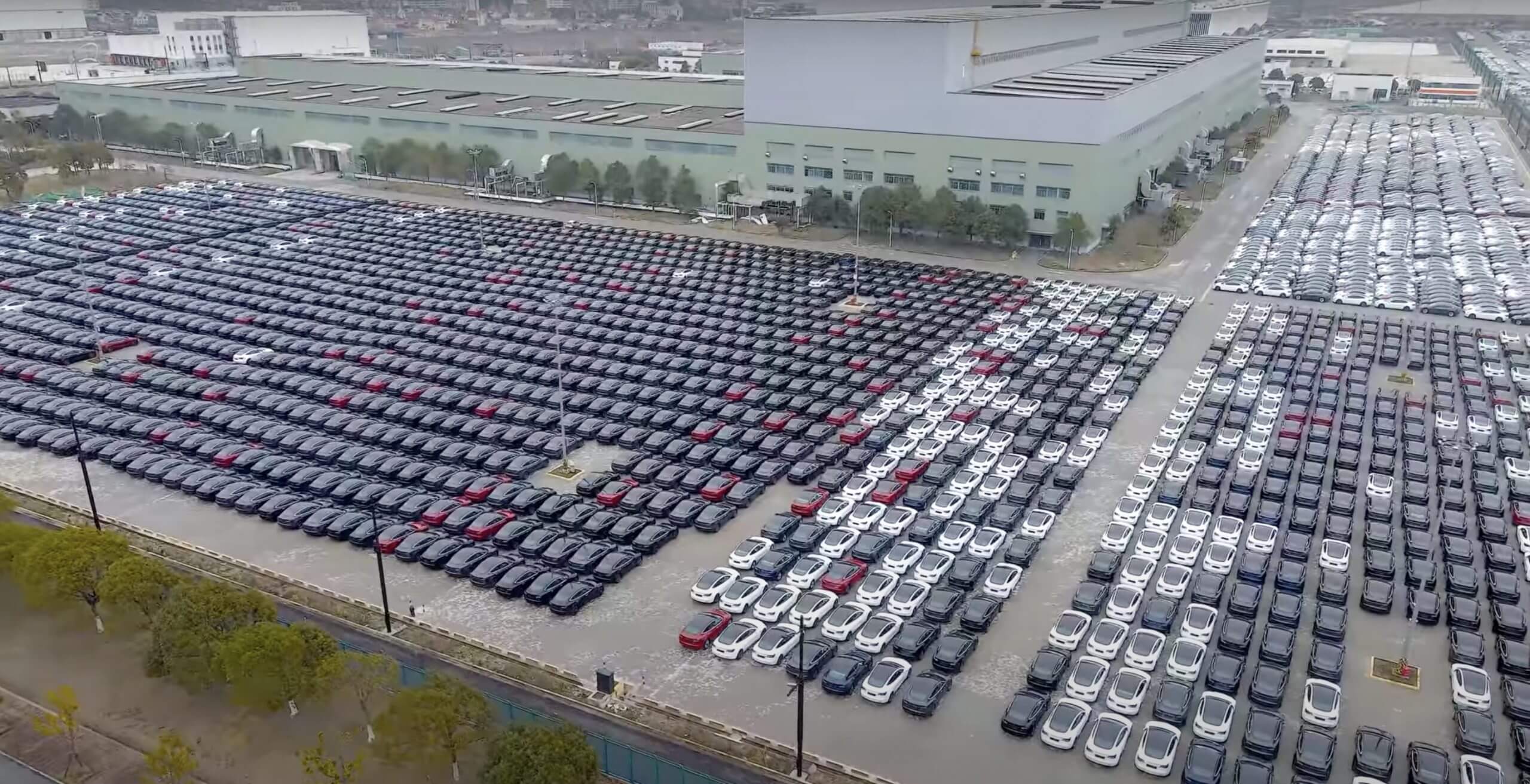 Успех продаж Tesla Q4 зависит от поставок в Европу