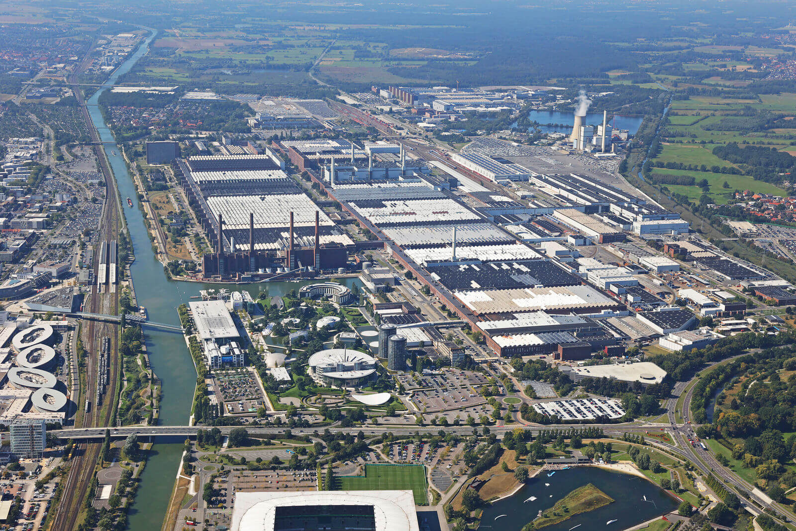 Volkswagen invierte casi $ 500 millones para remodelar la planta de Wolfsburg para vehículos eléctricos