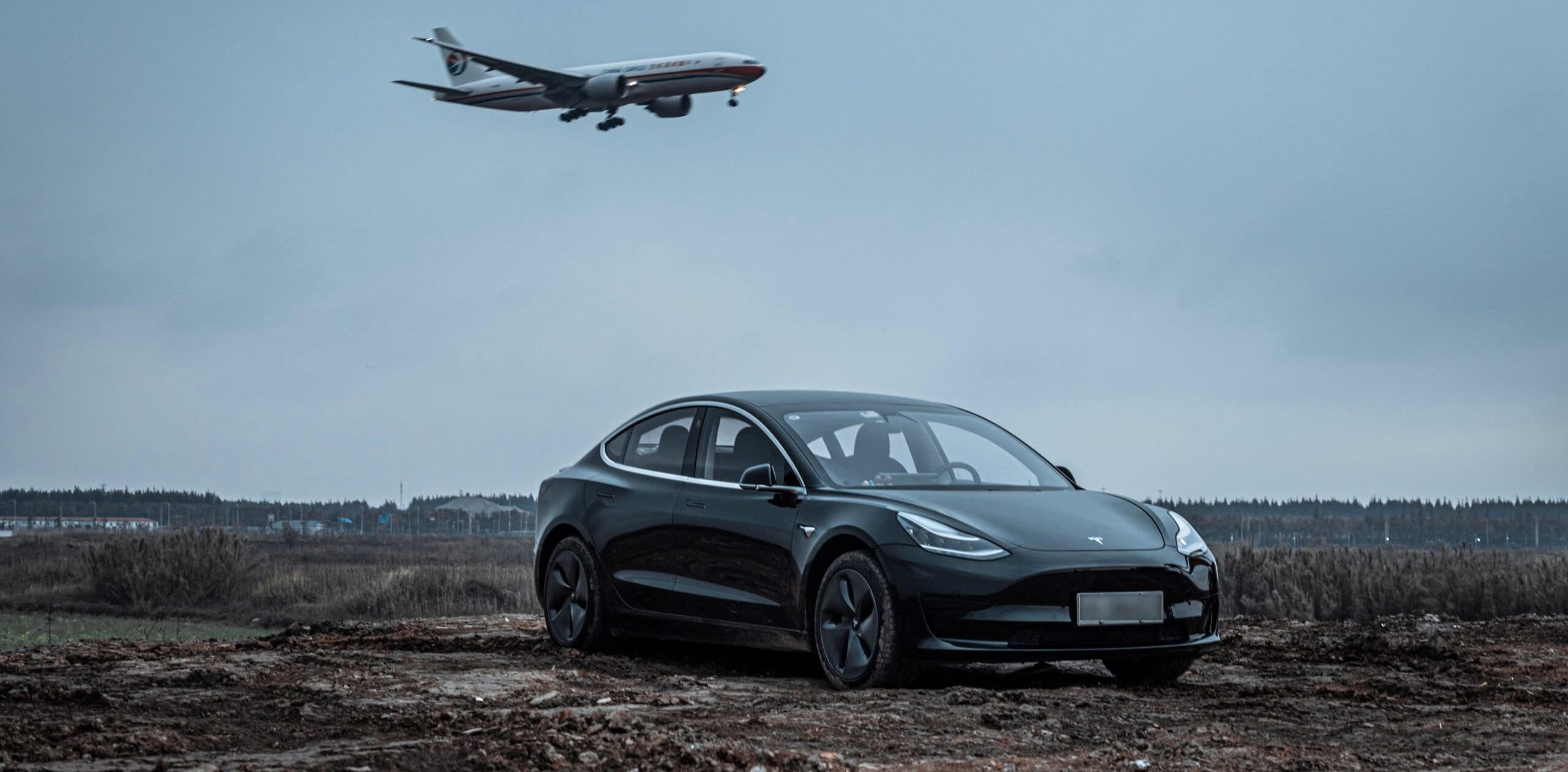 Tesla обдумывает строительство завода по производству электромобилей рядом с новым аэропортом Мехико