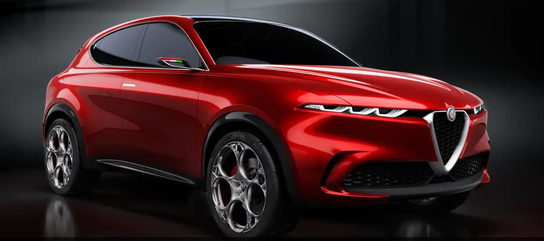 アルファ ロメオは、BMW iX、メルセデス EQS に匹敵する EV SUV の製造を計画しています。