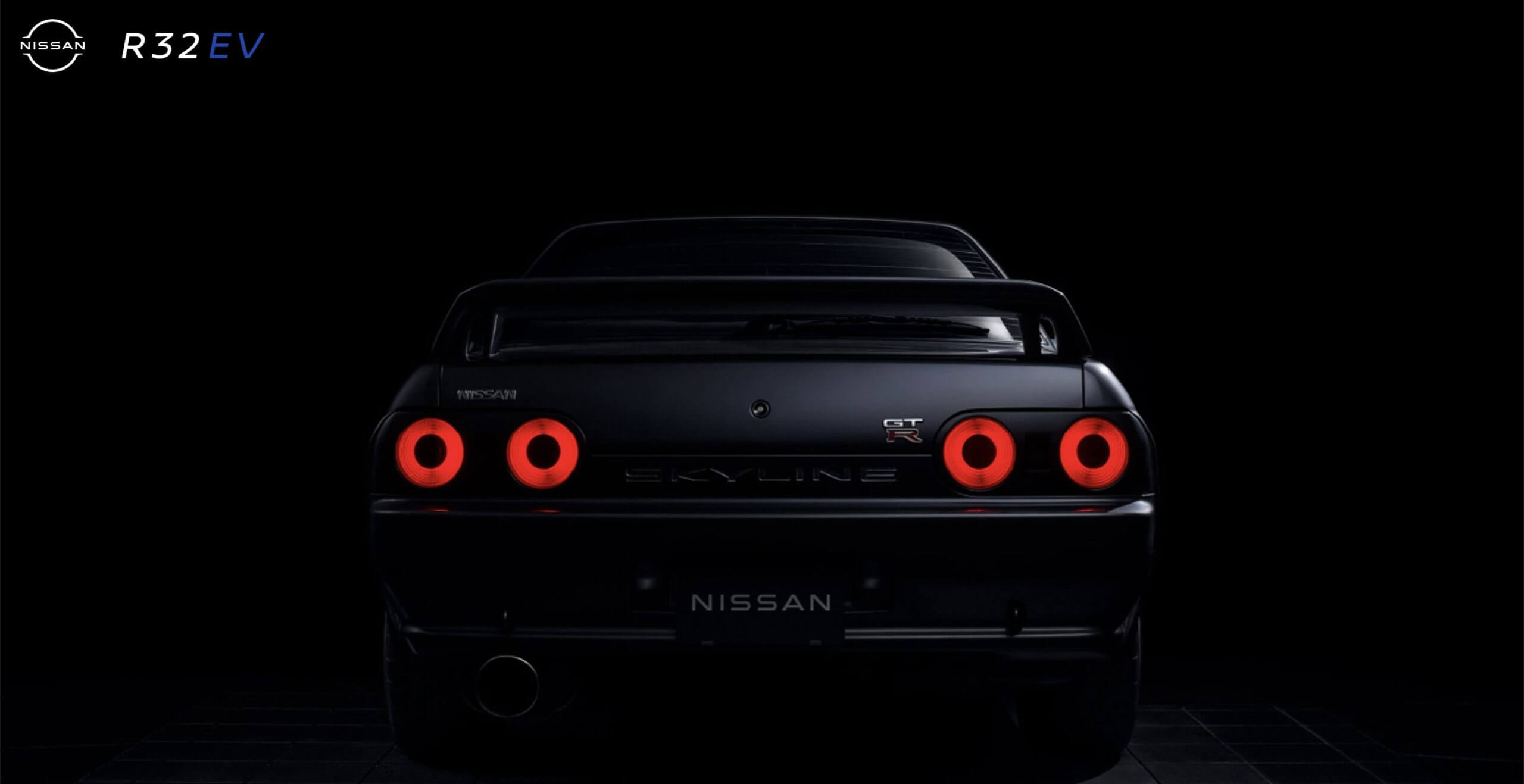Nissan prende in giro la Skyline GTR elettrica “Godzilla”
