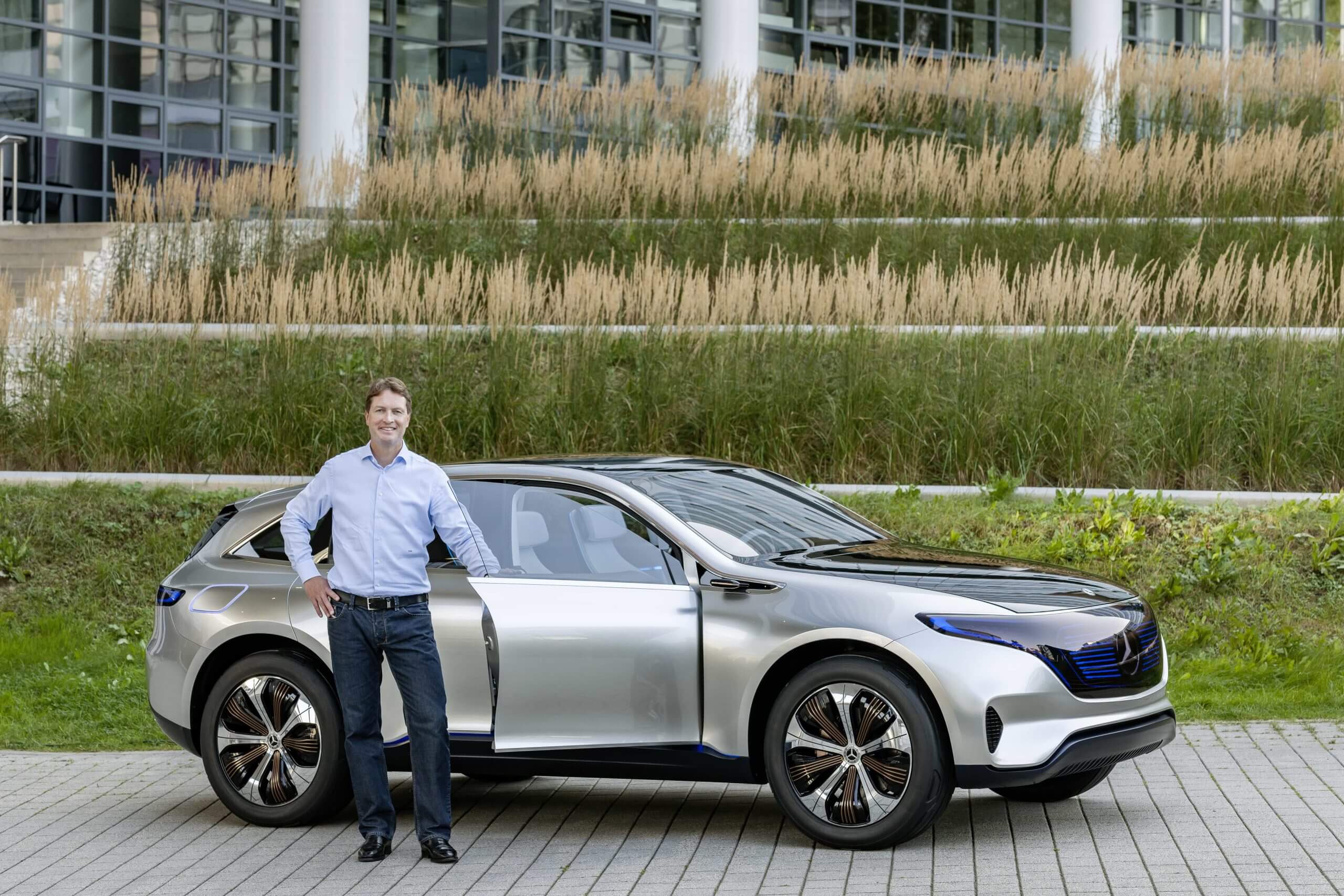 Mercedes-CEO houdt vast aan EV-strategie, weerlegt ‘e-fuel’-technologie