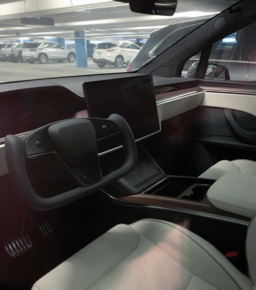Tesla Model S и Model X появятся в Японии, но только в вариантах с левым рулем.