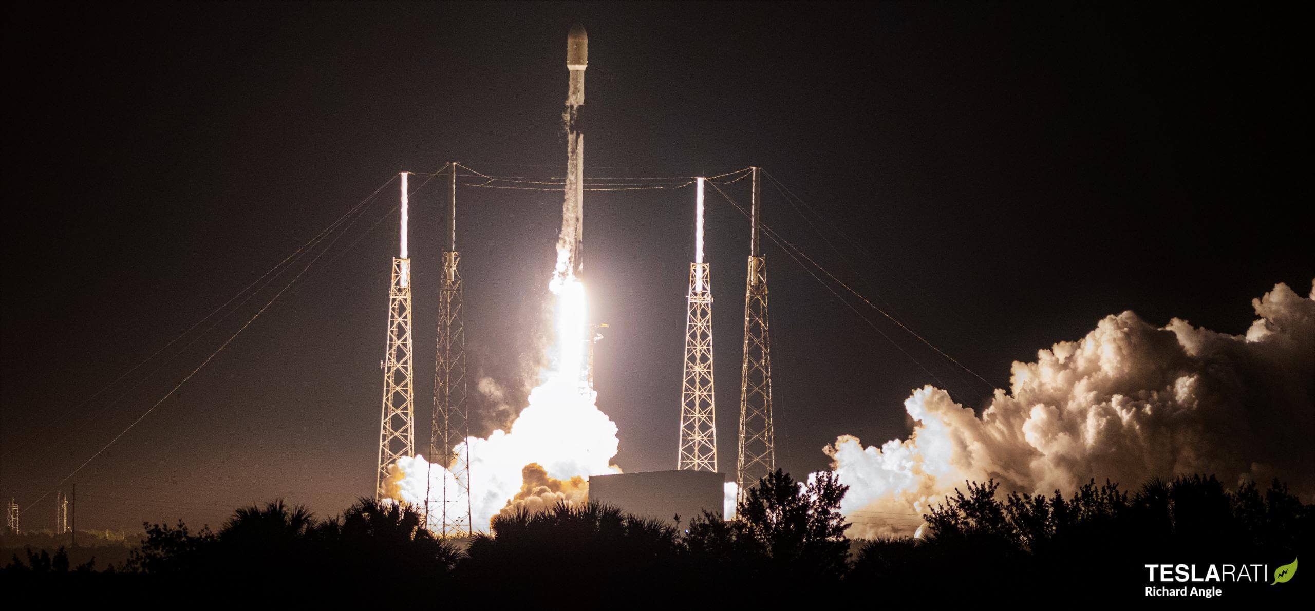 SpaceX, 플로리다에서 22개의 스타링크 발사, 캘리포니아에서 발사 지연