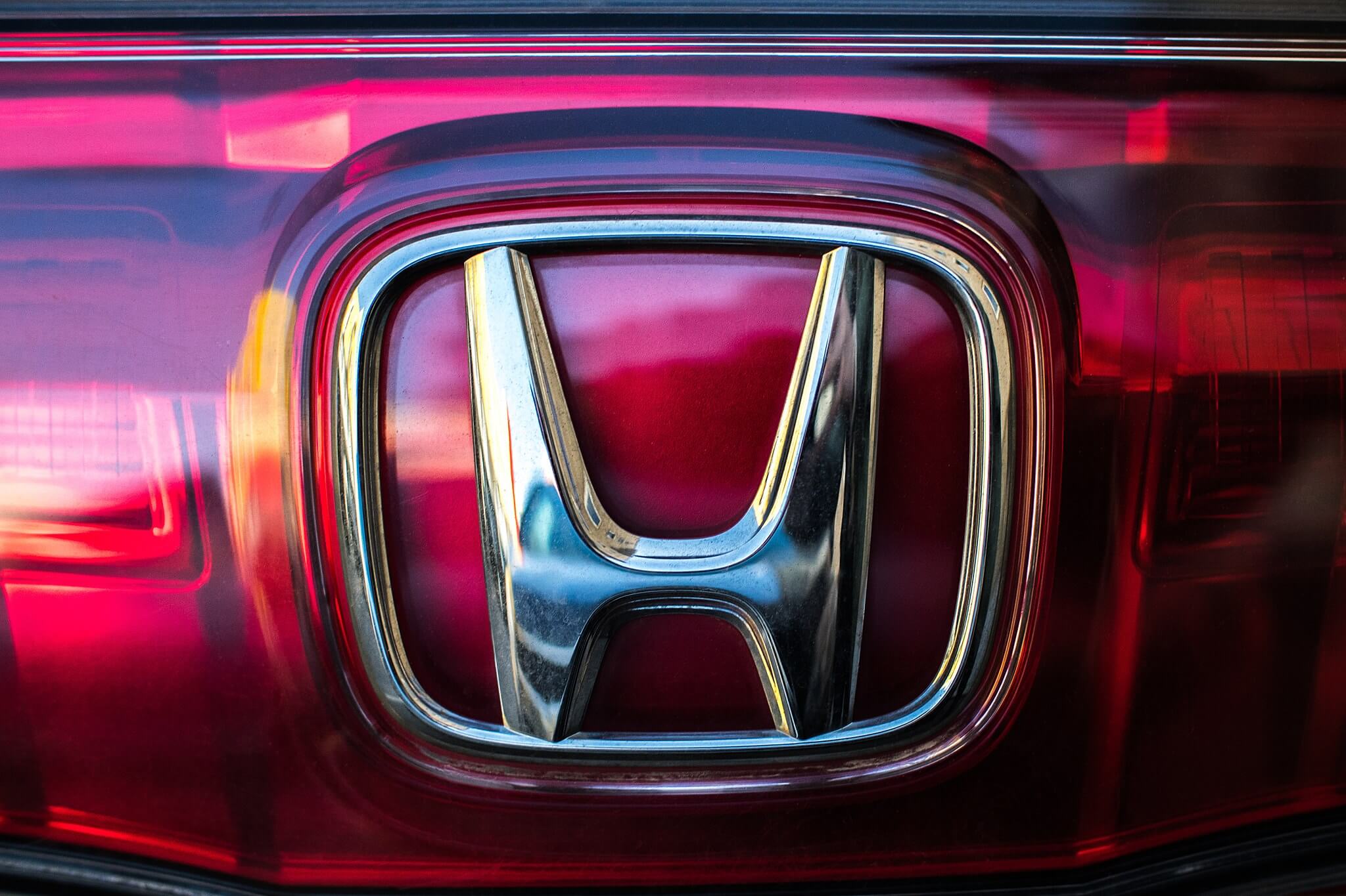 Honda принимает Североамериканский стандарт зарядки Tesla (NACS) для Северной Америки.