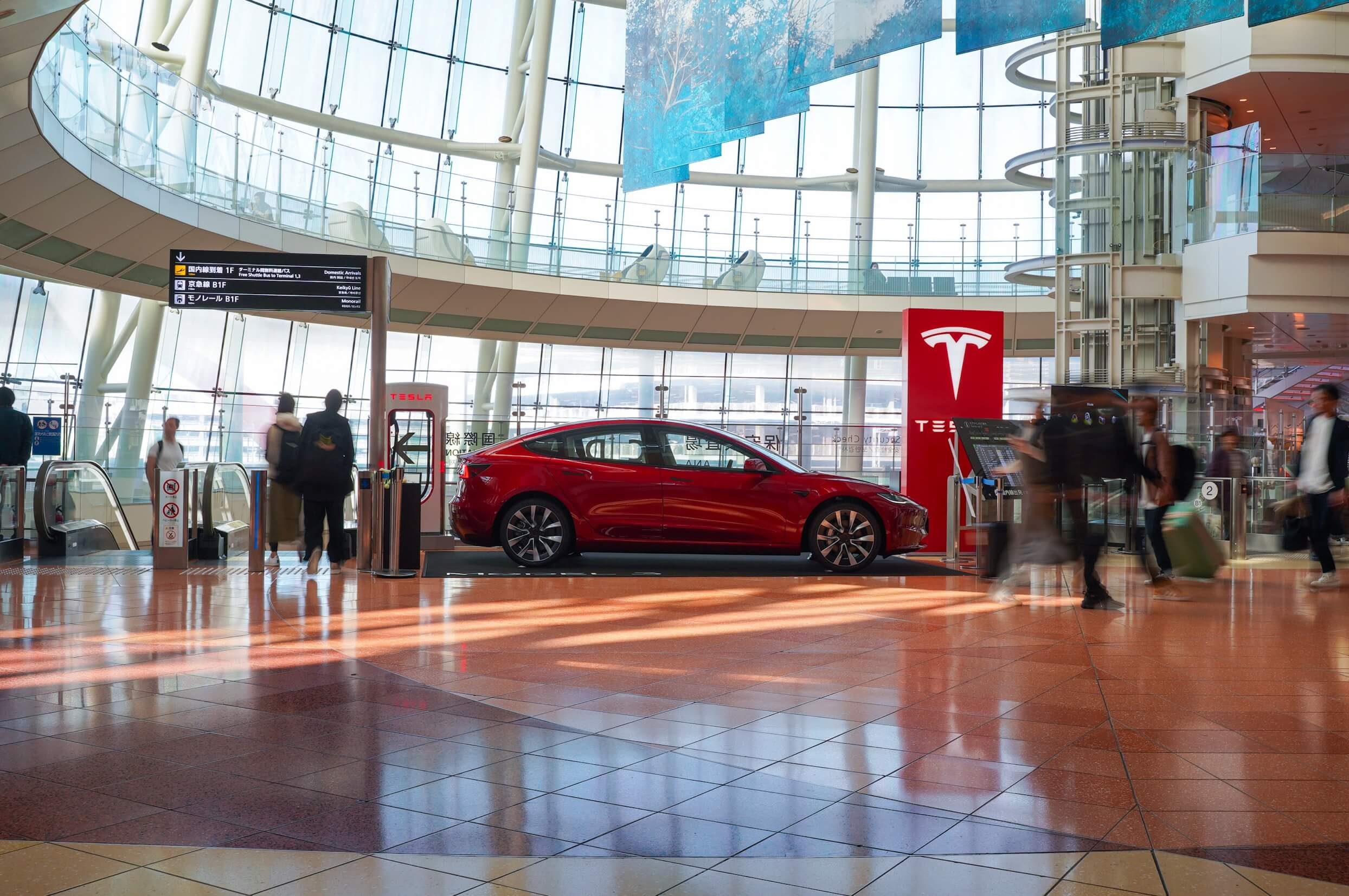 من المقرر أن يتم تسليم أول سيارة Tesla Model 3 Highland في الصين في نهاية أكتوبر