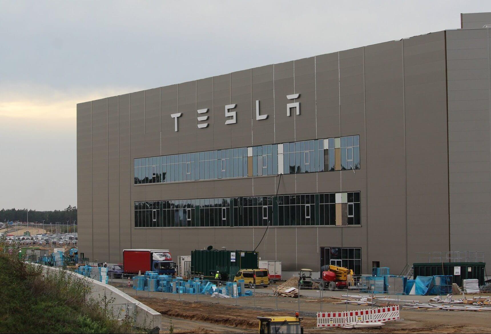 La supuesta tasa alarmante de lesiones del Tesla Giga Berlin desmentida por el Ministro de Sanidad