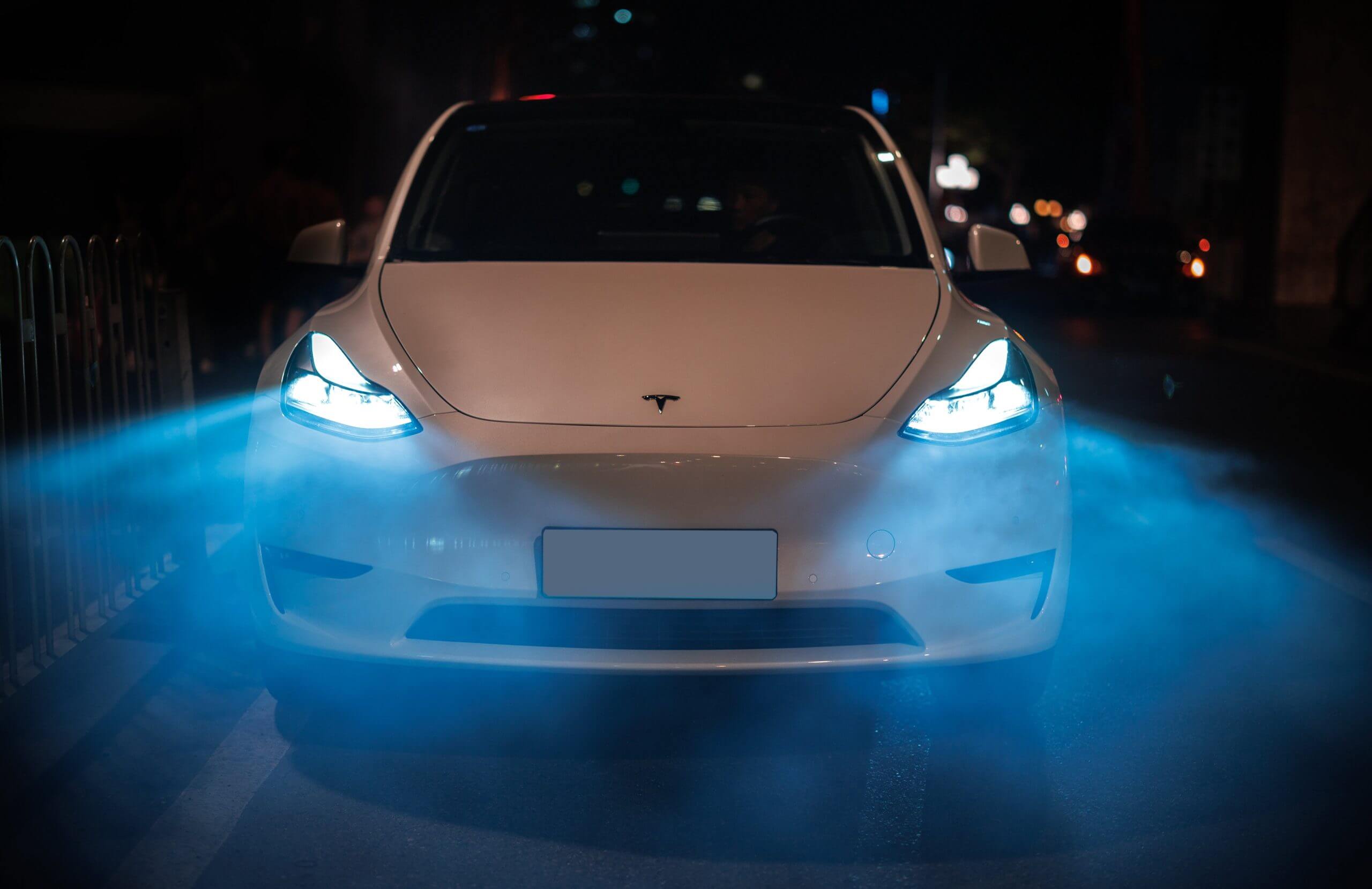 Elon Musk menjelaskan laporan radar dalam Tesla Model Ys di China
