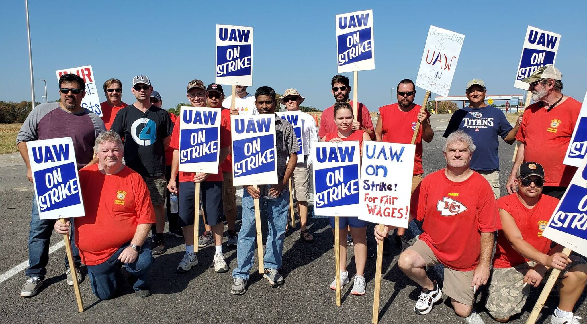 UAW는 GM의 양보로 추가 파업을 방지하면서 ‘파업이 효과가 있다’고 말했습니다.