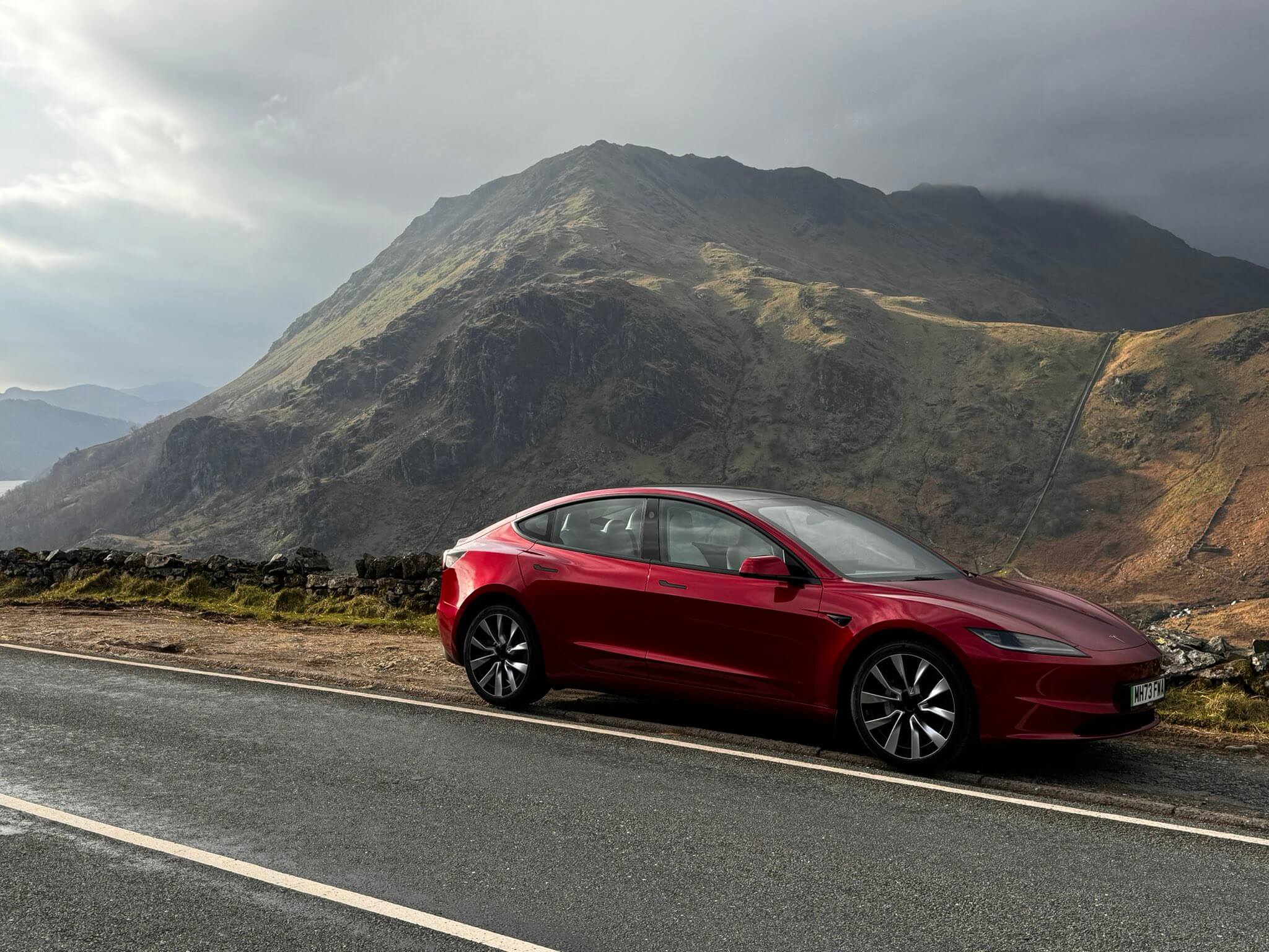 Модернизированная Tesla Model 3 Long Range Dual Motor AWD получила незначительное повышение цен