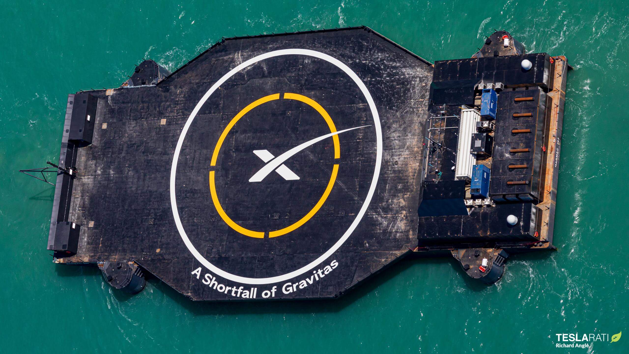 Морской флот SpaceX набирает обороты