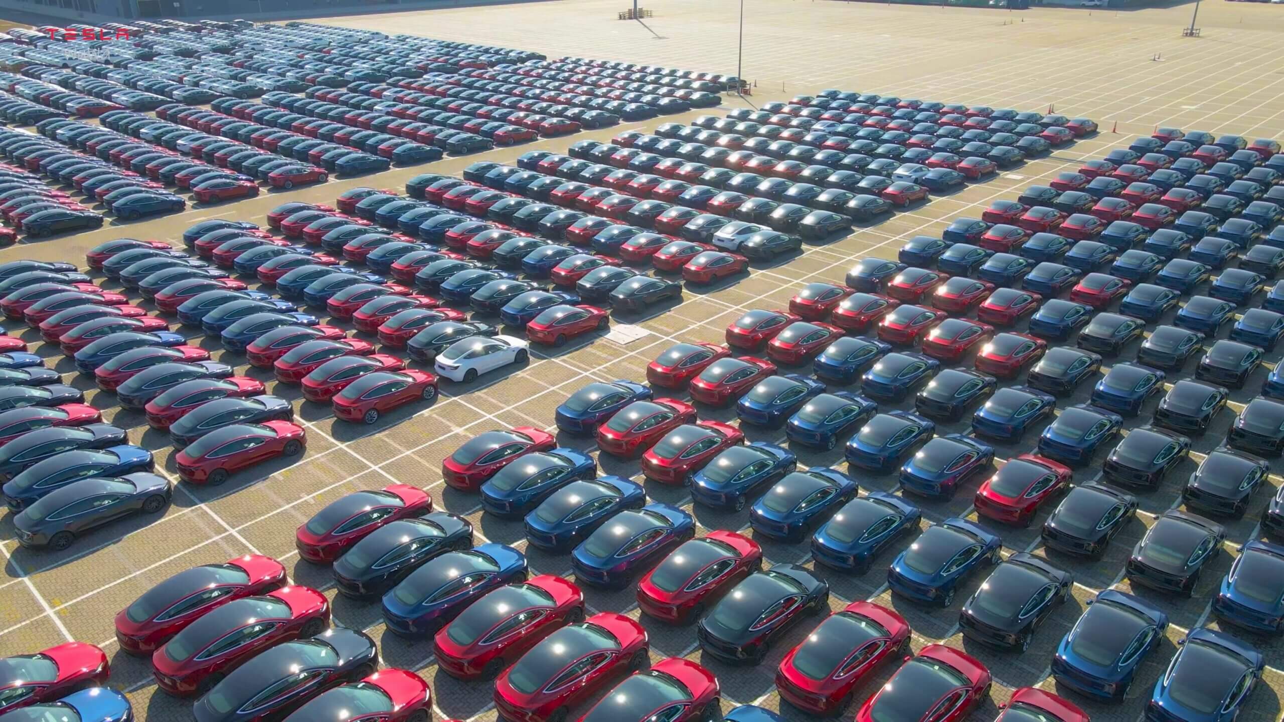 Tesla China открывает второй квартал 2024 года с экспортом и 1,9 тыс. внутренних регистраций